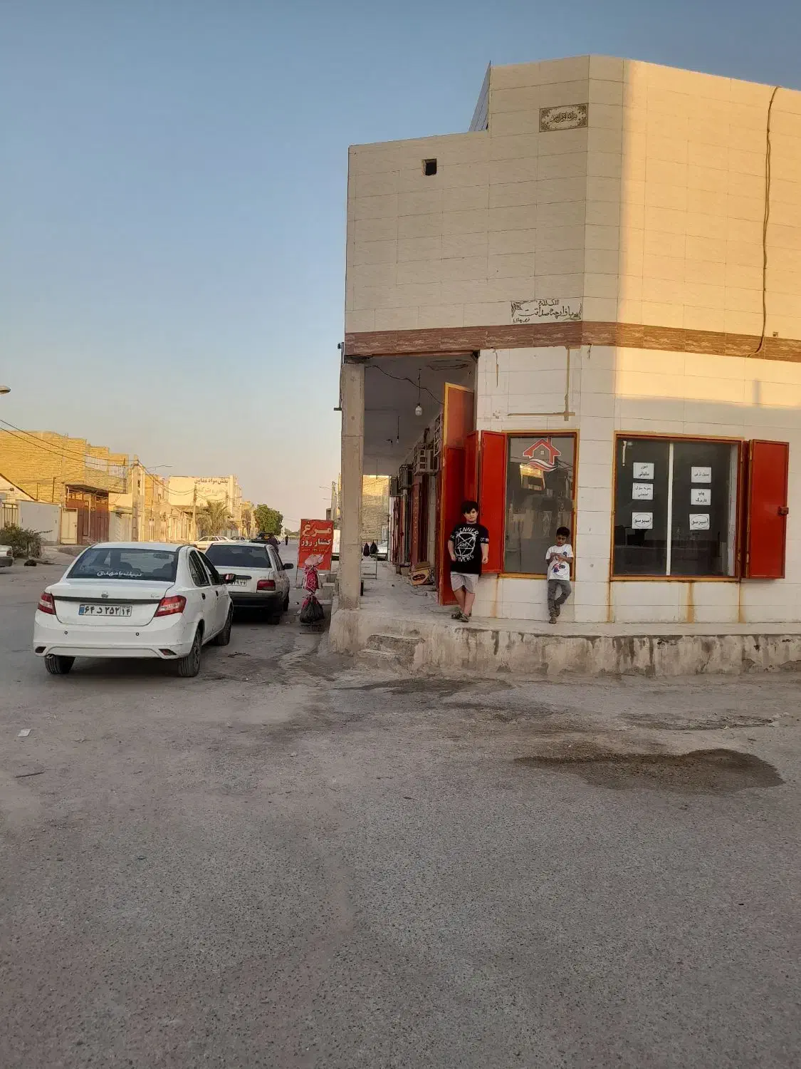 مغازه سر سه نبش|اجارهٔ مغازه و غرفه|اهواز, زرگان|دیوار
