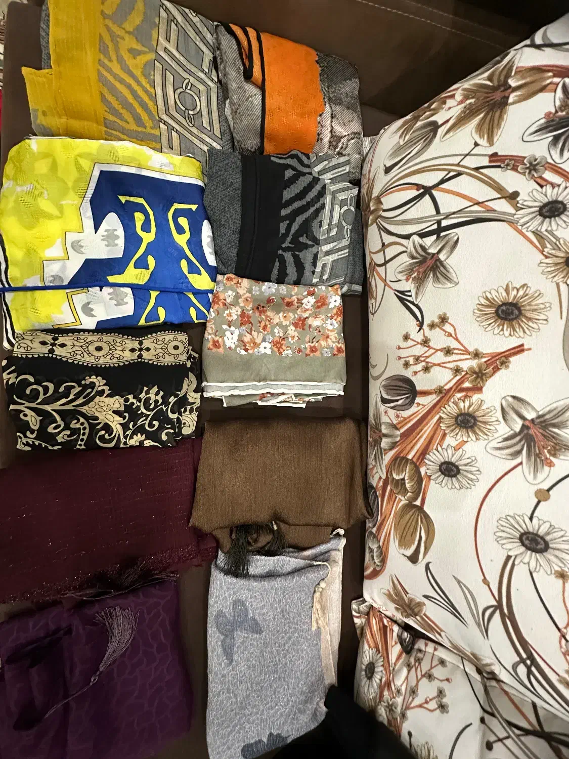 شال و روسری|لباس|شاهین‌شهر, طالقانی|دیوار