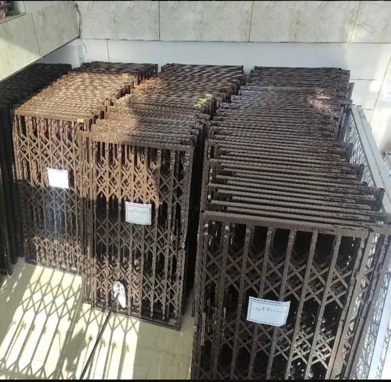 حفاظ درب آکاردونی|مصالح و تجهیزات ساختمان|خرم‌آباد, |دیوار