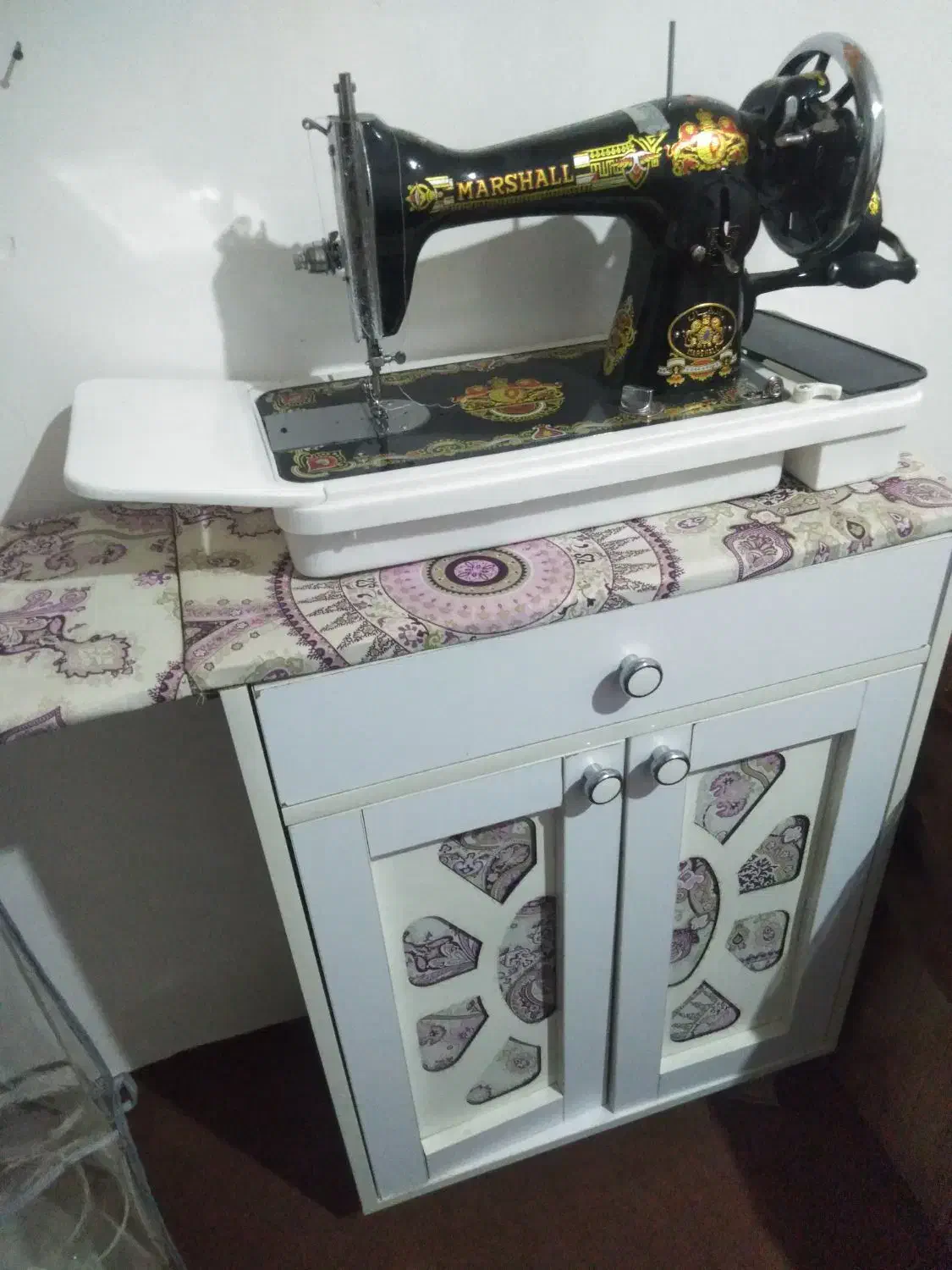 چرخ خیاطی|چرخ خیاطی و ریسندگی|تربتحیدریه, شهرک ولیعصر|دیوار