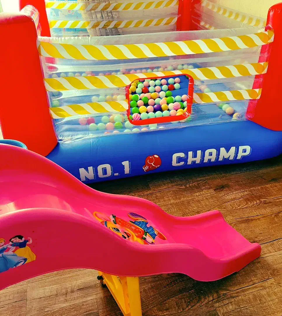 (مهد و پیش دبستانی)آینده در میدان کوثر شهرک باهنر|خدمات آموزشی|کرمان, |دیوار