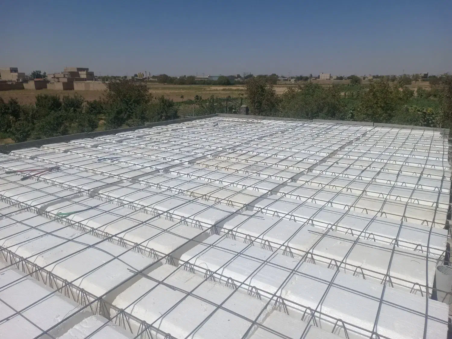 اجرای سقف تیرچه بلوکه وآکاسیف فونداسیون قالب بندی|خدمات پیشه و مهارت|نیشابور, سرآب کوشک|دیوار