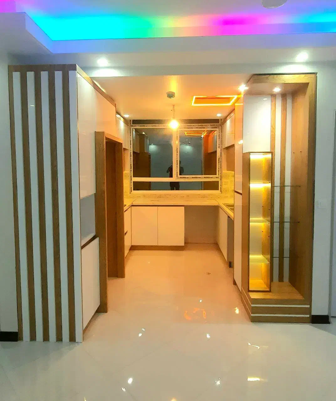 آپارتمان/۸۰متری/نوساز/ با پارکینگ/ترکاشوند