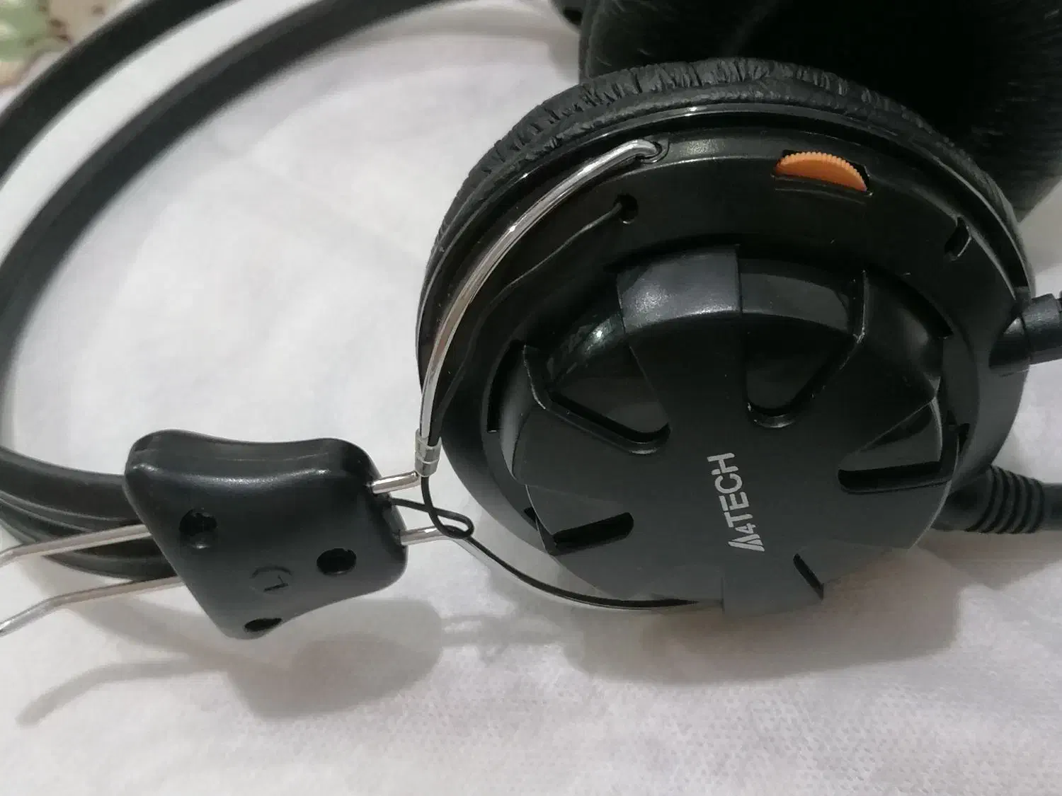 هدست حرفه ای گیمینگ A4Tech مدل HS-28|قطعات و لوازم جانبی رایانه|کنگاور, |دیوار