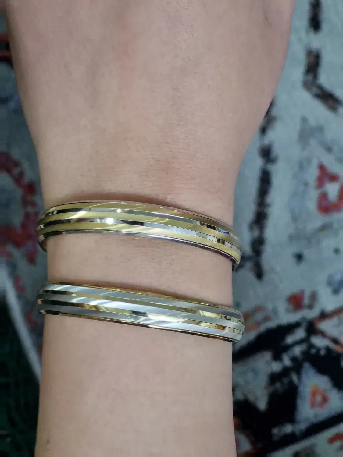 طلای کارکرده در حد نو  فقط ۲ درصد بالای تابلو|جواهرات|تهران, خزانه|دیوار