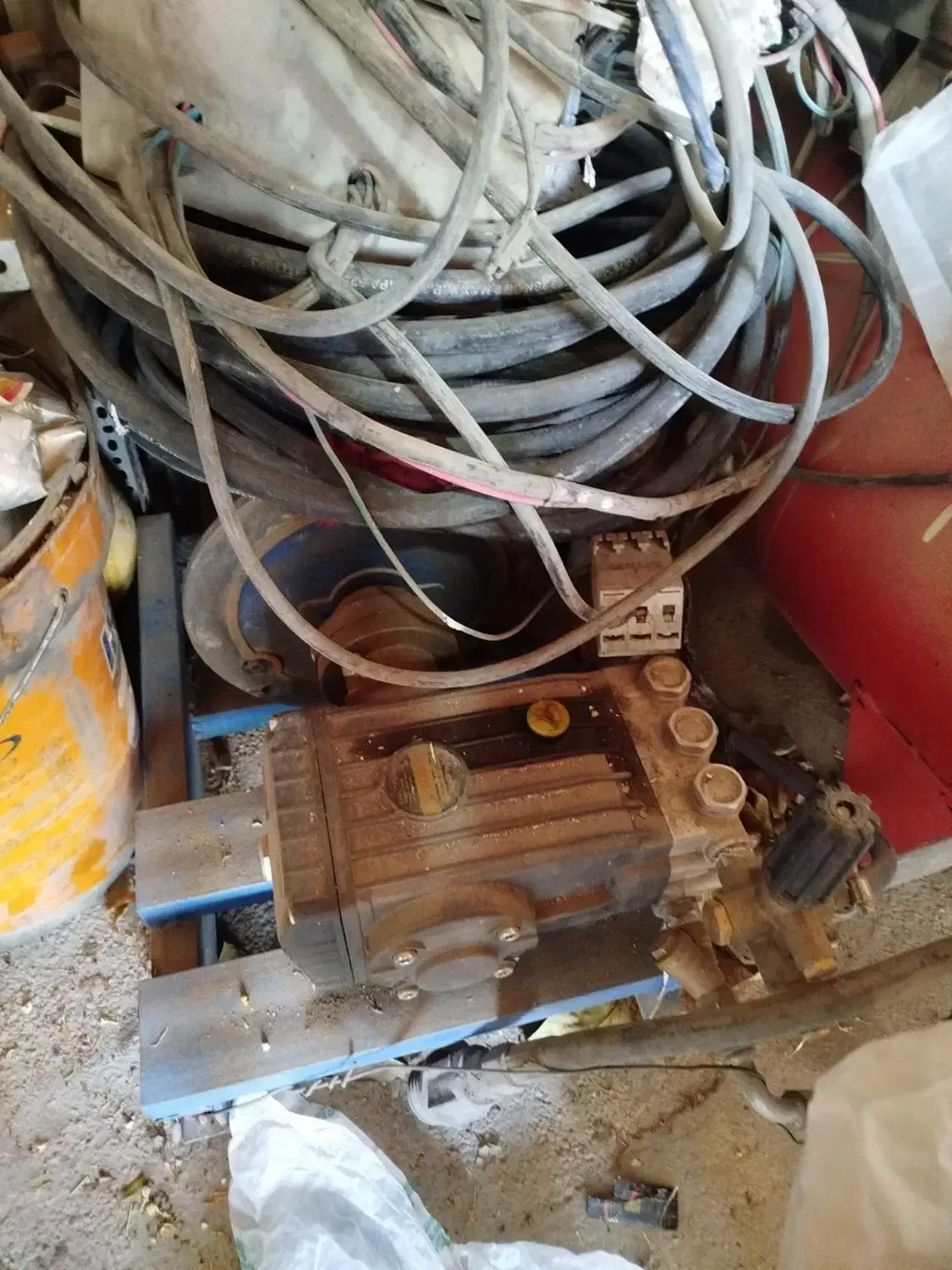 وسایل کامل کارواش|ابزارآلات|بروجن, |دیوار