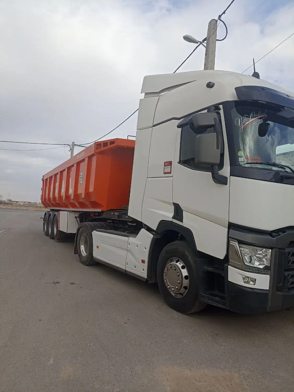 کشنده|خودرو سنگین|سیرجان, |دیوار