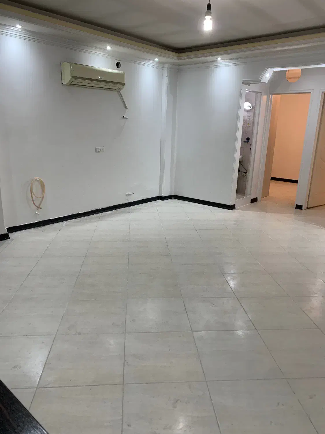 ۷۰ متر / ادارات / سند دار|فروش آپارتمان|پاکدشت, پاکدشت (مامازند)|دیوار