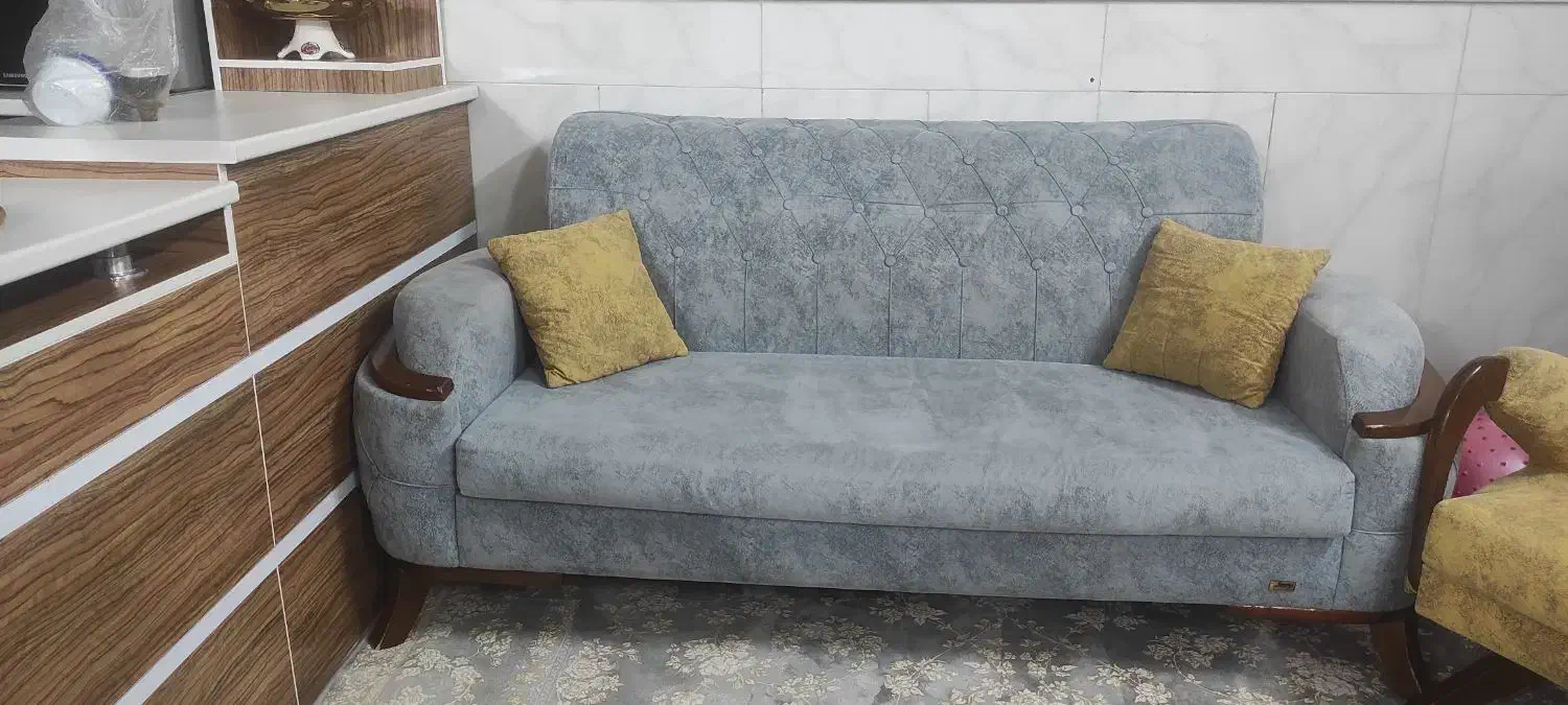 مبل هفت نفره|مبلمان خانگی و میز عسلی|قم, محمد آباد|دیوار