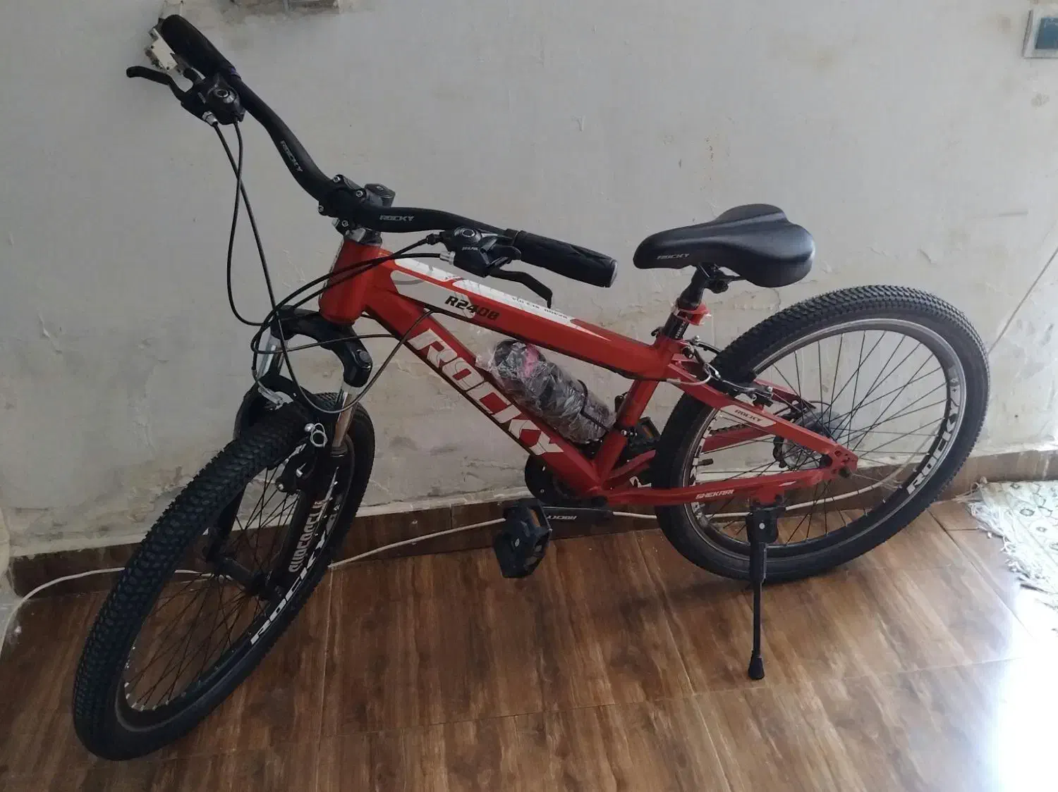 دوچرخه ۲۶و۲۴نوهستش|دوچرخه، اسکیت، اسکوتر|هشتگرد, شهرک وحدت|دیوار