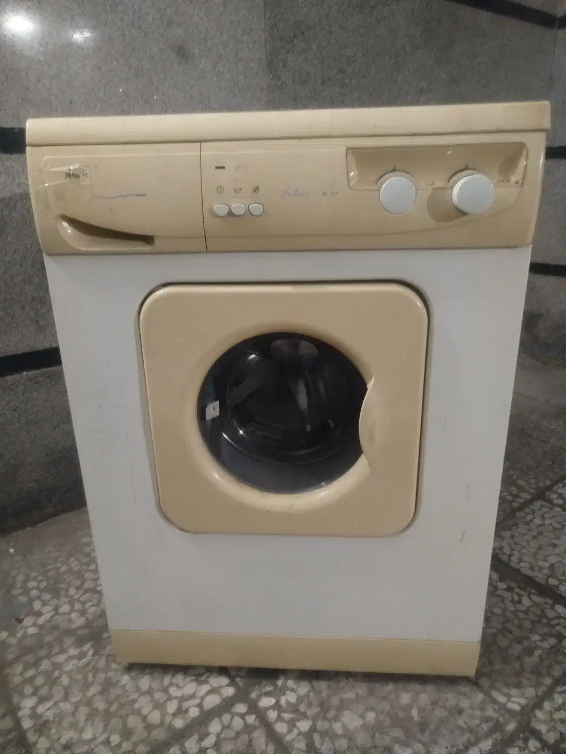 لباسشویی ابسال|ماشین لباسشویی و خشک‌کن لباس|تهران, انبار نفت|دیوار