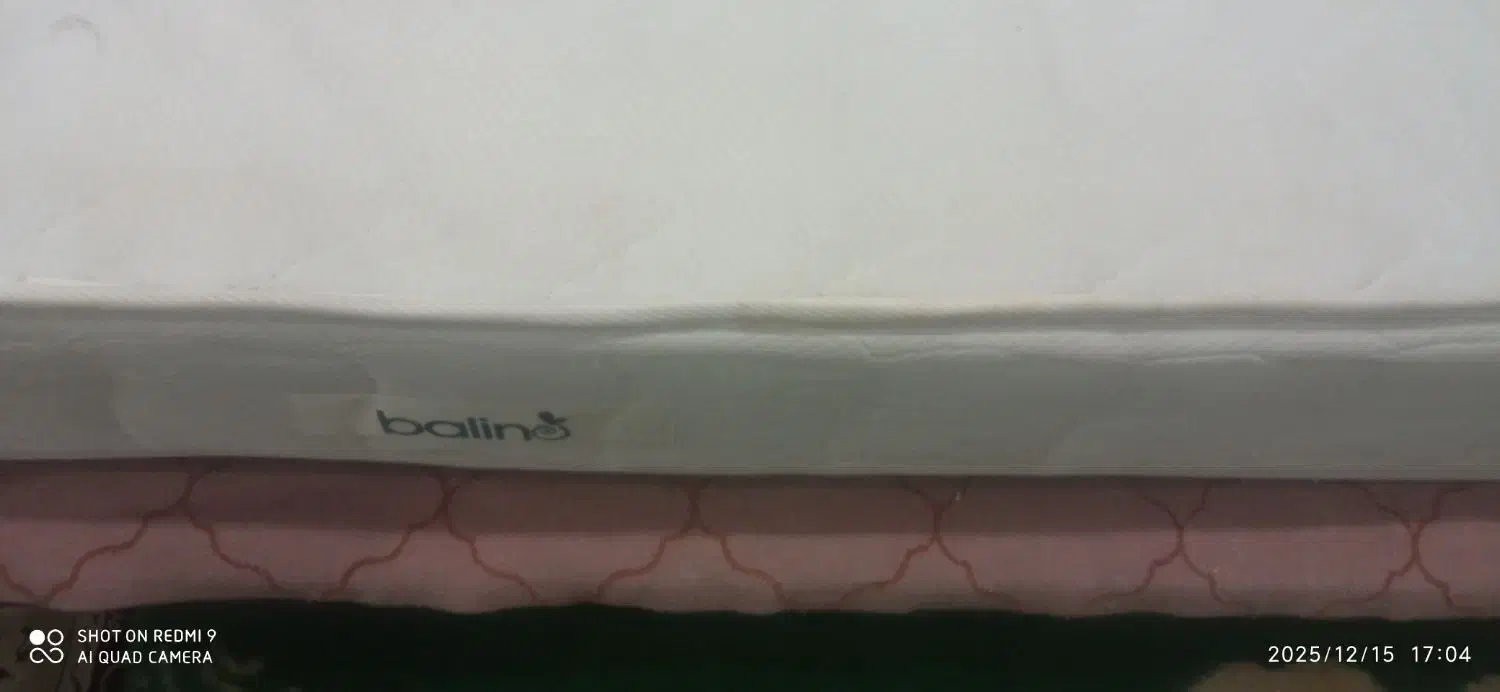 تخت فلزی دونفره همراه خوشخواب|تخت و سرویس خواب|مرودشت, مختارآباد|دیوار