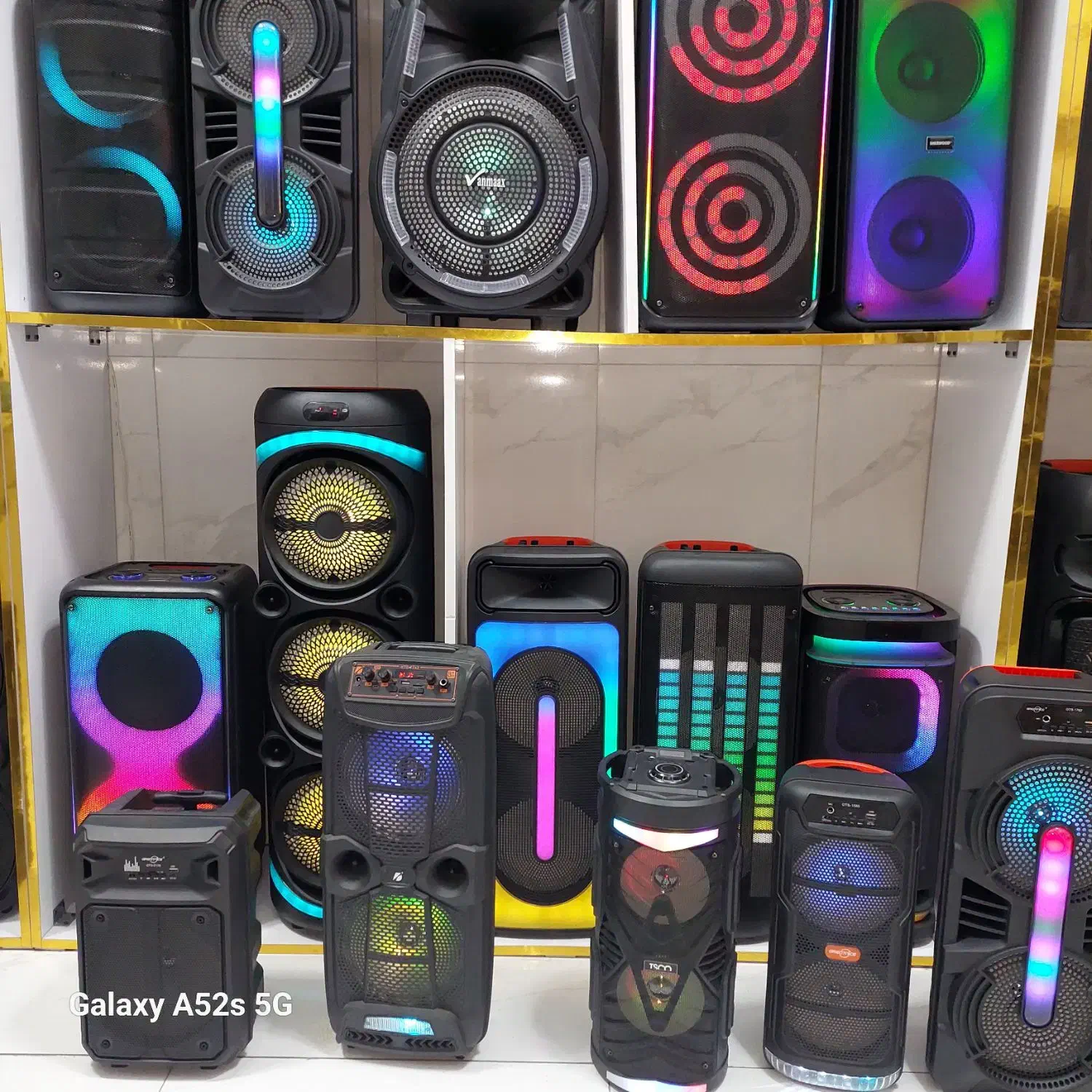 معدن اسپیکر شارژی در طرح های مختلف نقدی و چکی|سیستم صوتی خانگی|تبریز, |دیوار