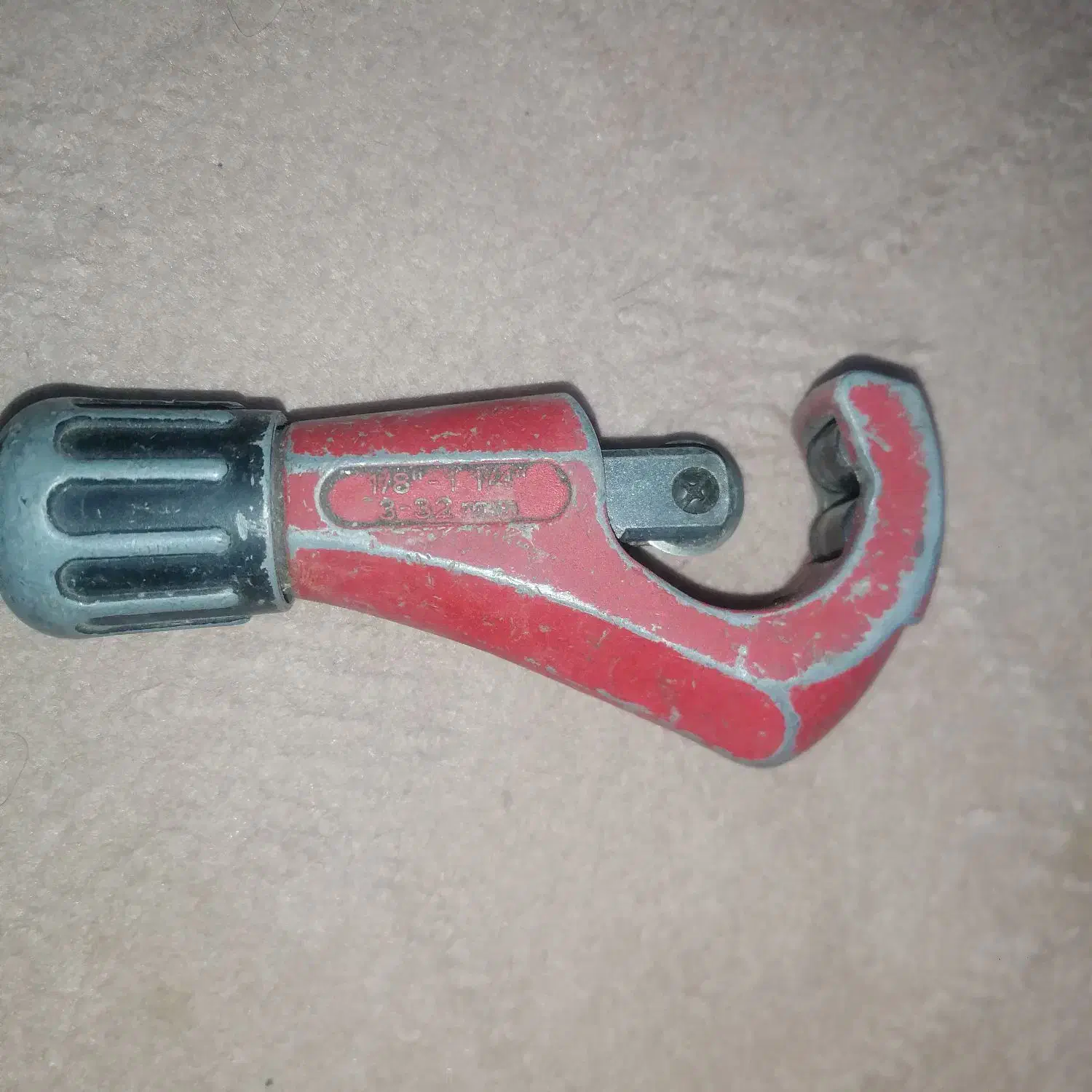 لوله بر3تا32لوله بر1تا110|ابزارآلات|ساوه, |دیوار