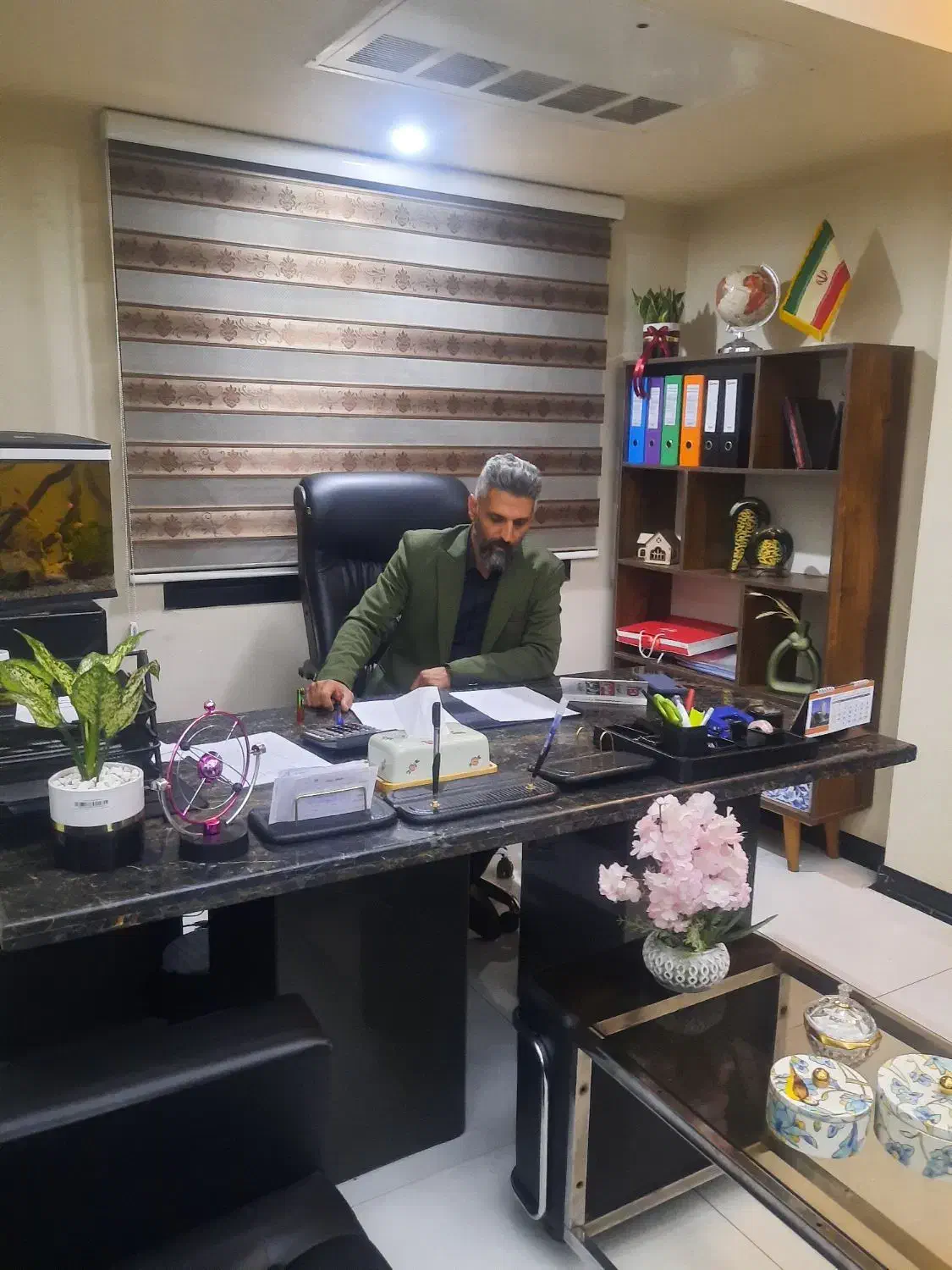 استخدام کارمند فروش + پورسانت ۶۰ درصد|استخدام اداری و مدیریت|تهران, سلسبیل شمالی|دیوار