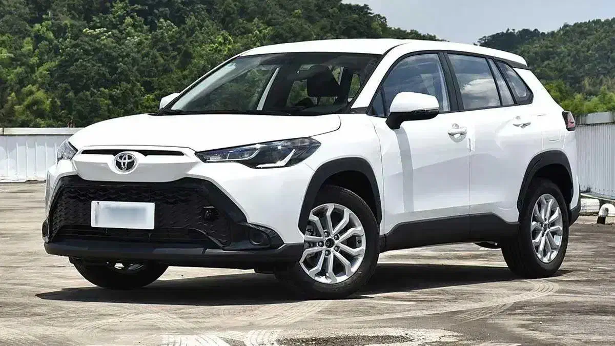 حواله تویوتا کرولا کراس فرانتلندر ۲۰۲۵|خودرو سواری و وانت|نیشابور, شهرک ولیعصر|دیوار