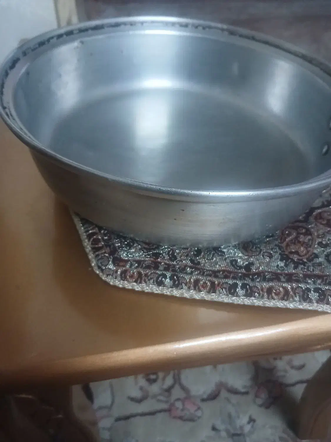 ماهیتابه روحی|ظروف پخت‌وپز|محمدیه-قزوین, |دیوار