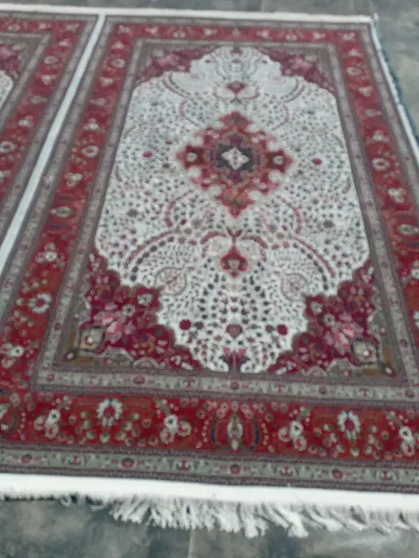 فرش دستباف 12 متری|فرش|عجب شیر, |دیوار
