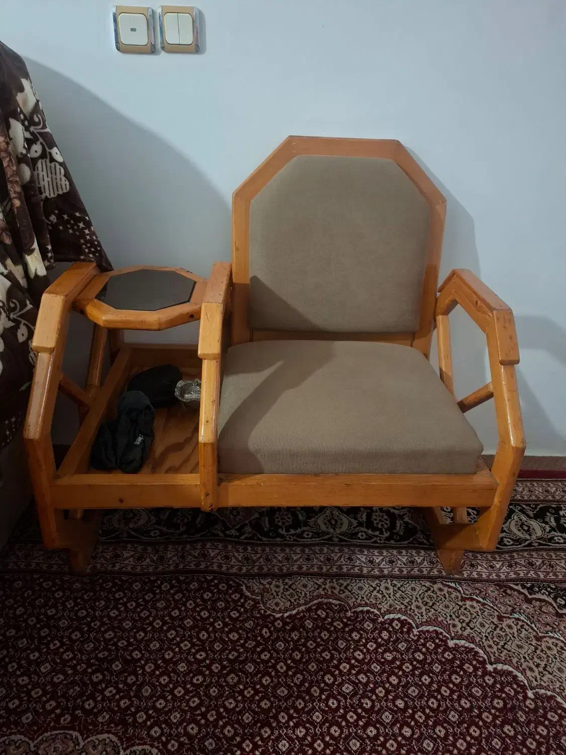 میز تلفن سالم|میز تلفن|خلخال, |دیوار