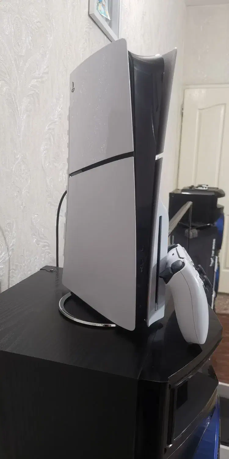 ps5  اسلیم تقریبا آکبند|کنسول، بازی ویدئویی و آنلاین|قرچک, زیبا شهر|دیوار