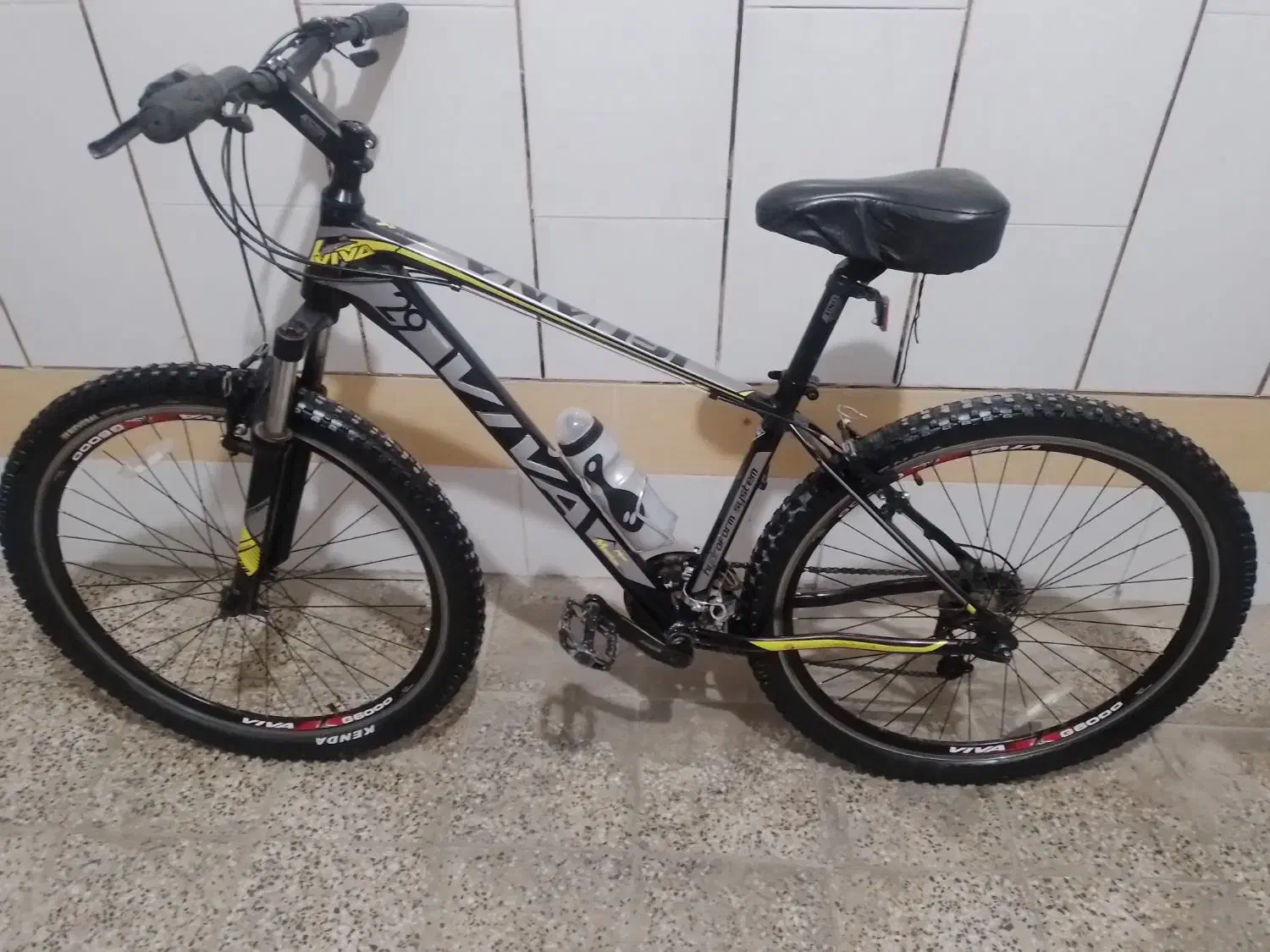 چرخ ویوا سالم و تمیز|دوچرخه، اسکیت، اسکوتر|نجف‌آباد, جعفرآباد|دیوار