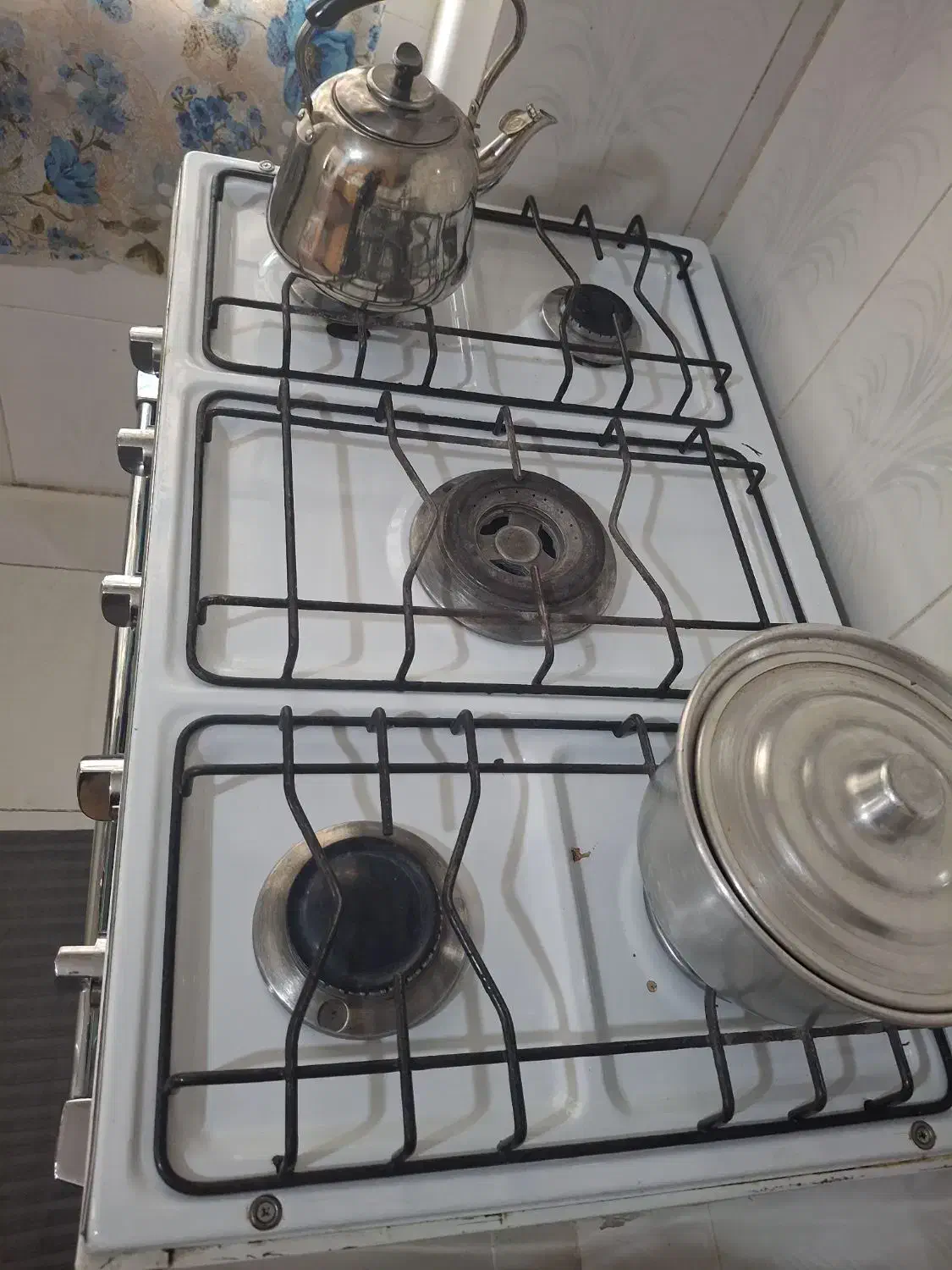 اجاق گاز سالن فروشی|اجاق گاز و لوازم برقی پختوپز|خمین, |دیوار