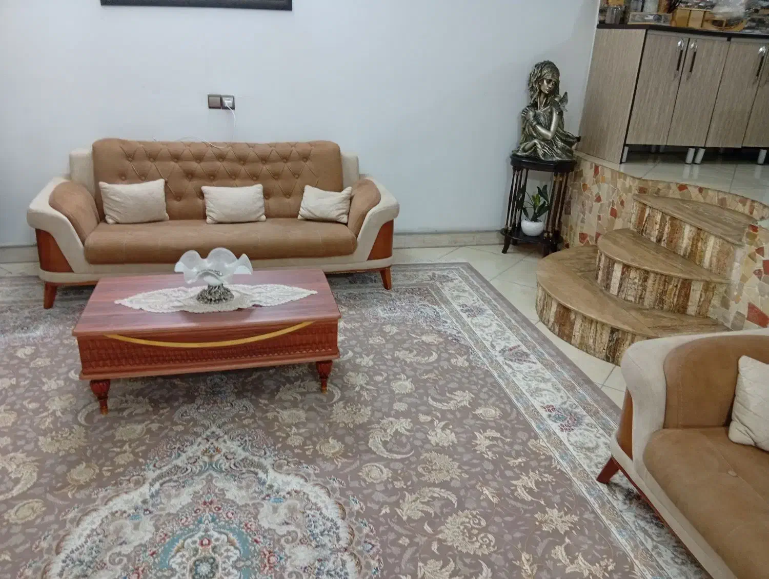 مبل و ناهار خوری چستر سالم بدون هیچ گونه ایراد|مبلمان خانگی و میز عسلی|اندیشه, شهرک مریم|دیوار