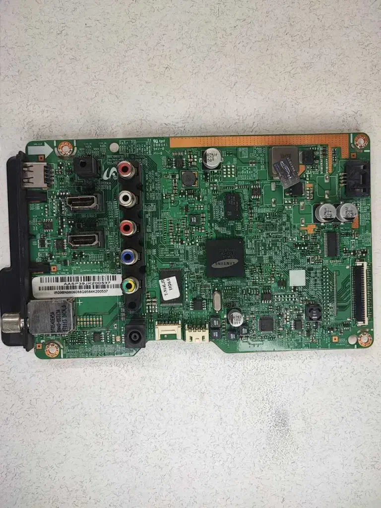 تعمیرات تلویزیون در منزل شما آبیک|خدمات پیشه و مهارت|آبیک, |دیوار