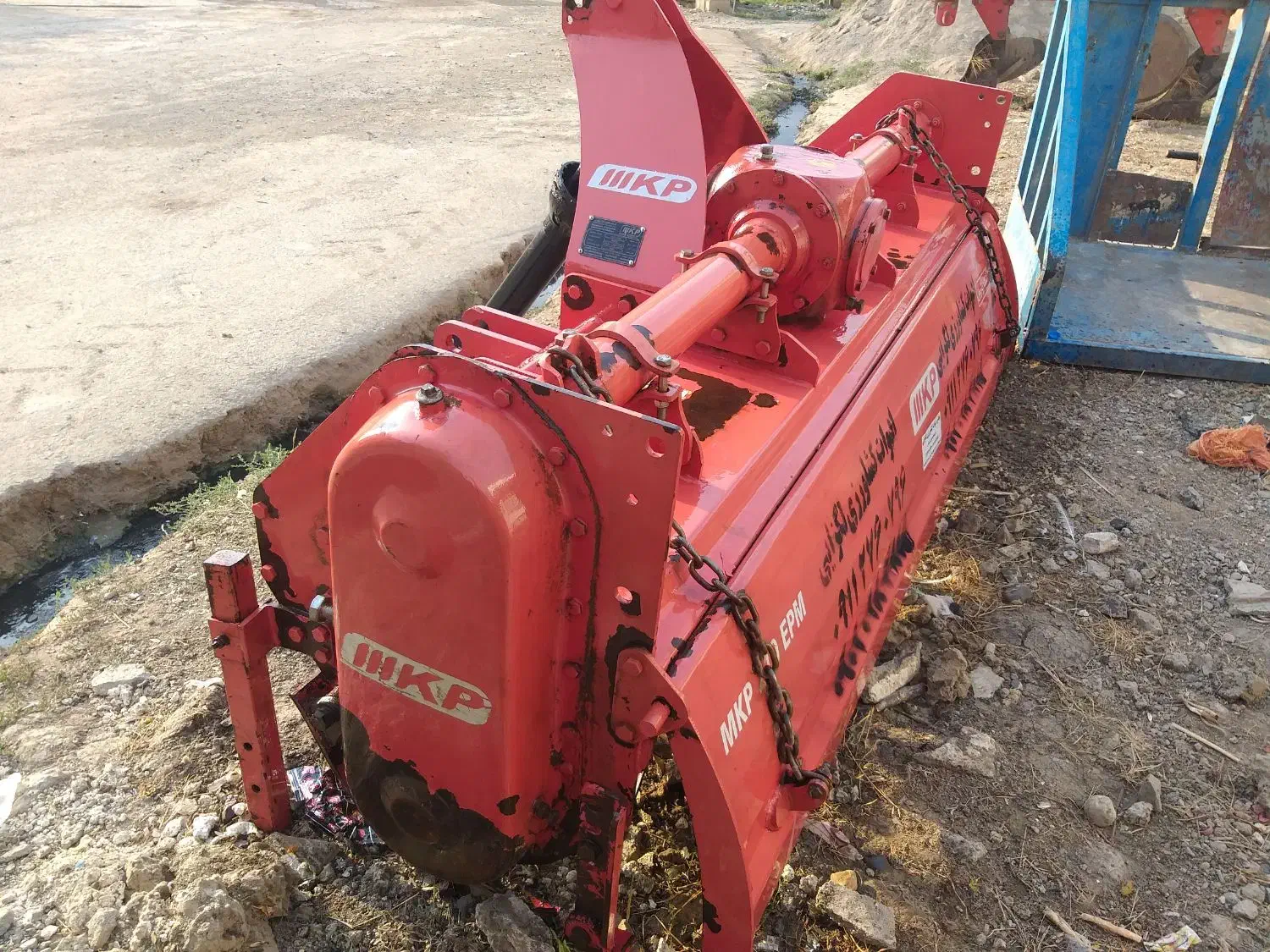 کلوخ کوب|ماشین‌آلات صنعتی|خان ببین, |دیوار