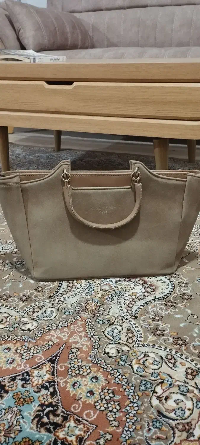 کیف|کیف، کفش، کمربند|ارومیه, |دیوار