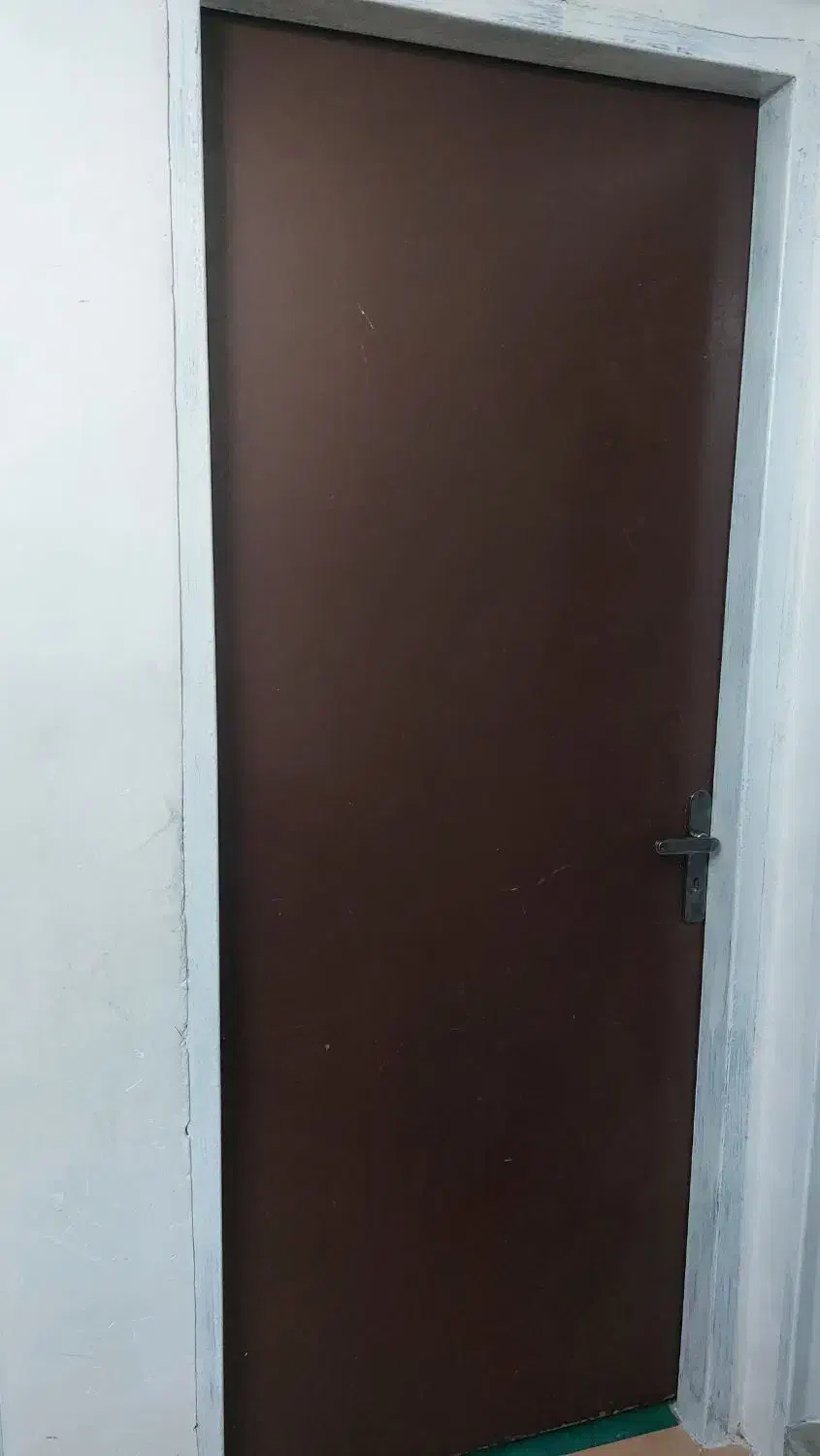 درب چوبی|مصالح و تجهیزات ساختمان|هشتگرد, شهرک مهستان ۱|دیوار