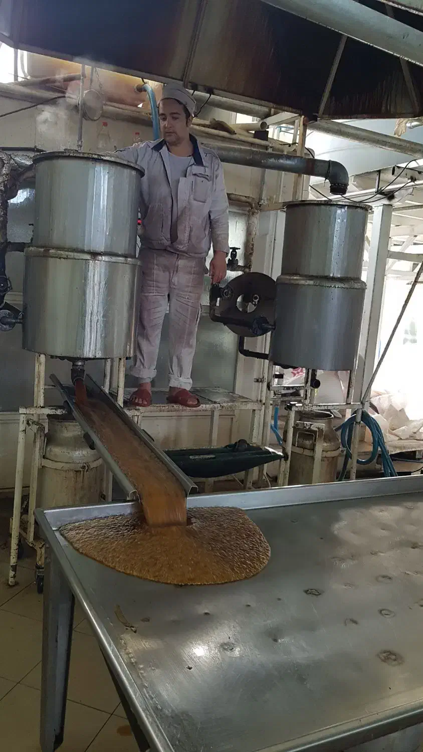 استخدام نیروی کار در تولیدی نبات وپولکی و شکرپنیر|استخدام صنعتی، فنی، مهندسی|بروجن, |دیوار