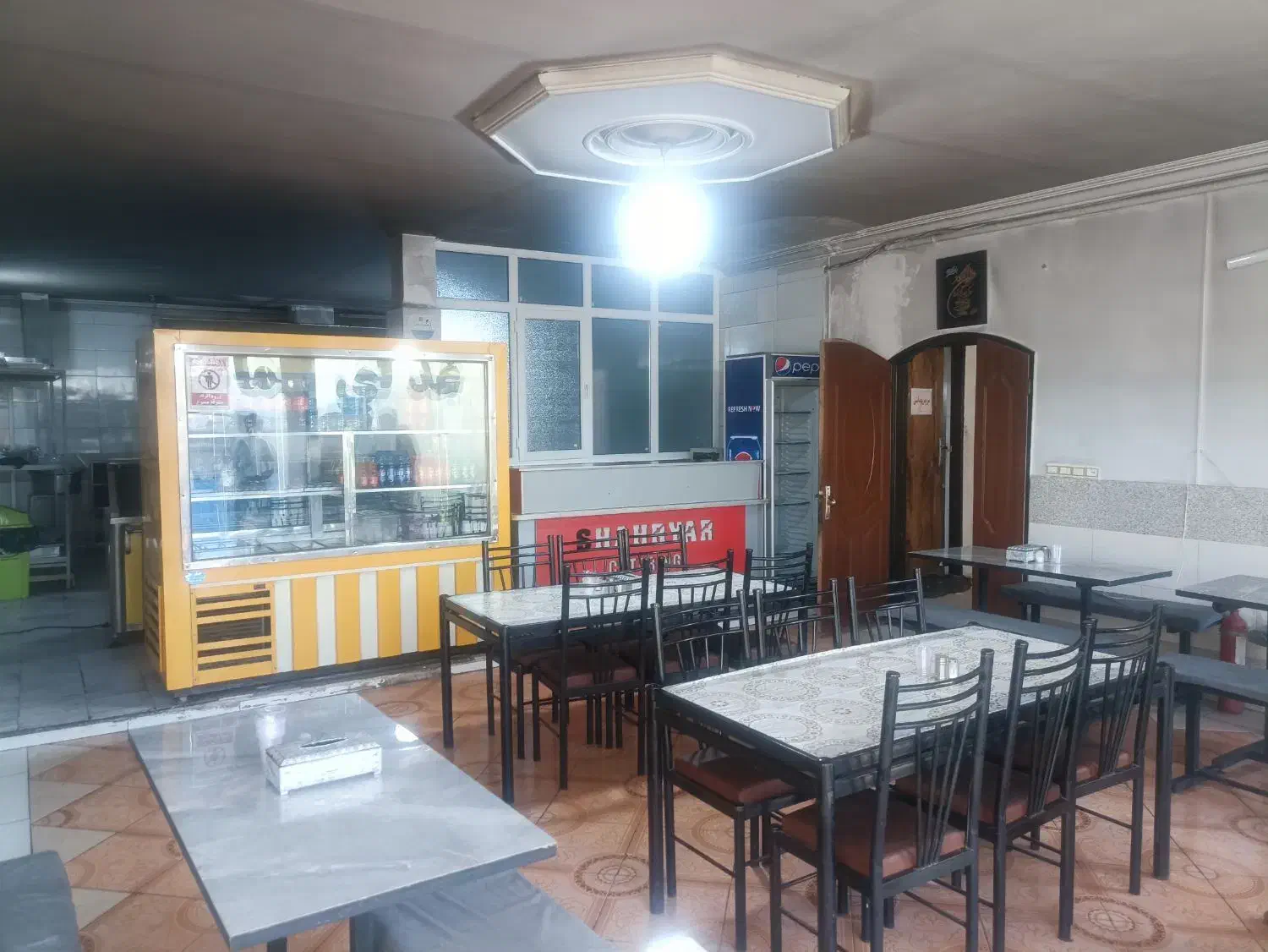 رستوران با تمام لوازم اجاره داده میشود|اجارهٔ مغازه و غرفه|مشهد, رباط طرق|دیوار
