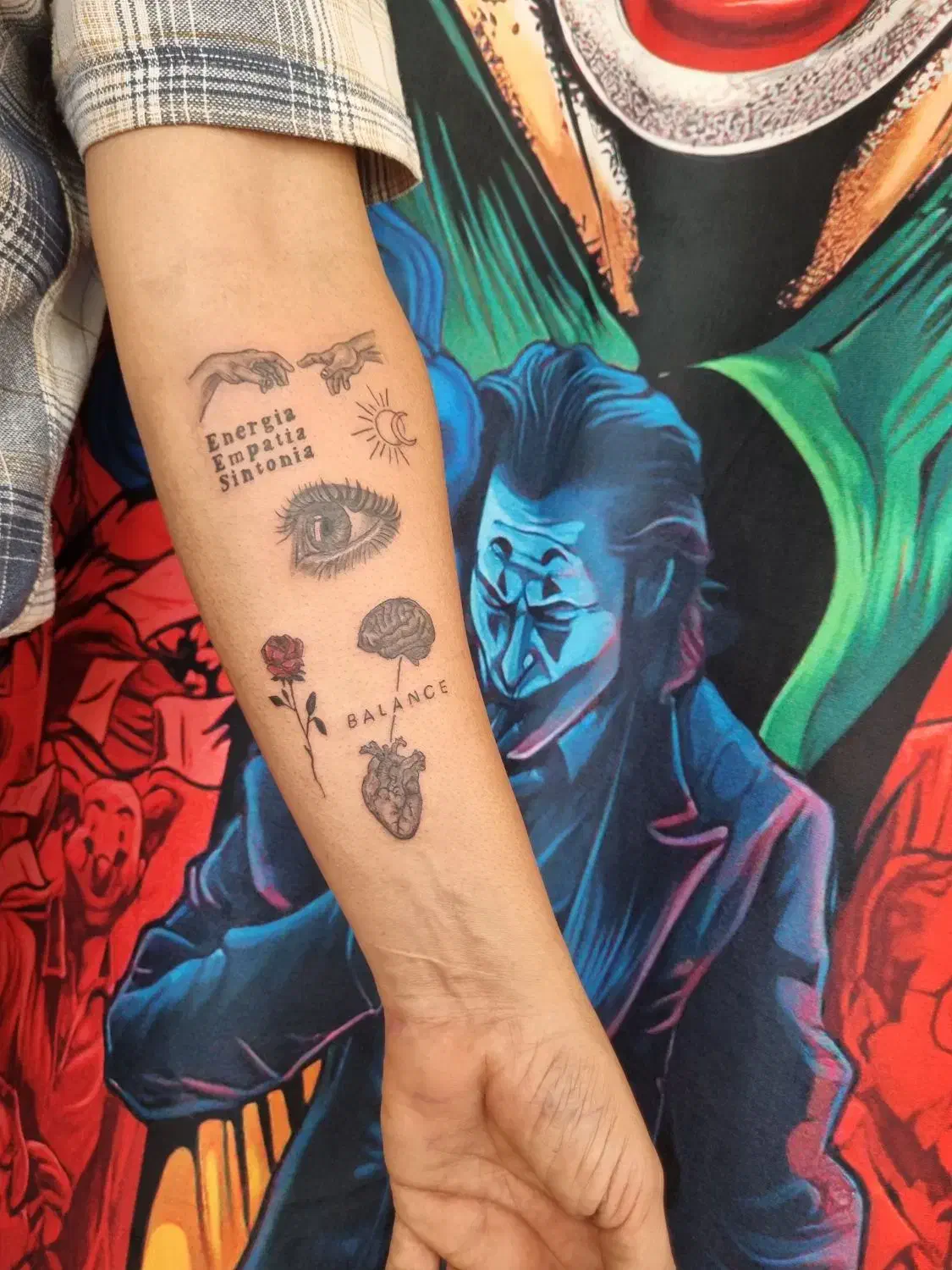 اجرای حرفه ای تاتو|خدمات آرایشگری و زیبایی|مرودشت, دولت آباد|دیوار