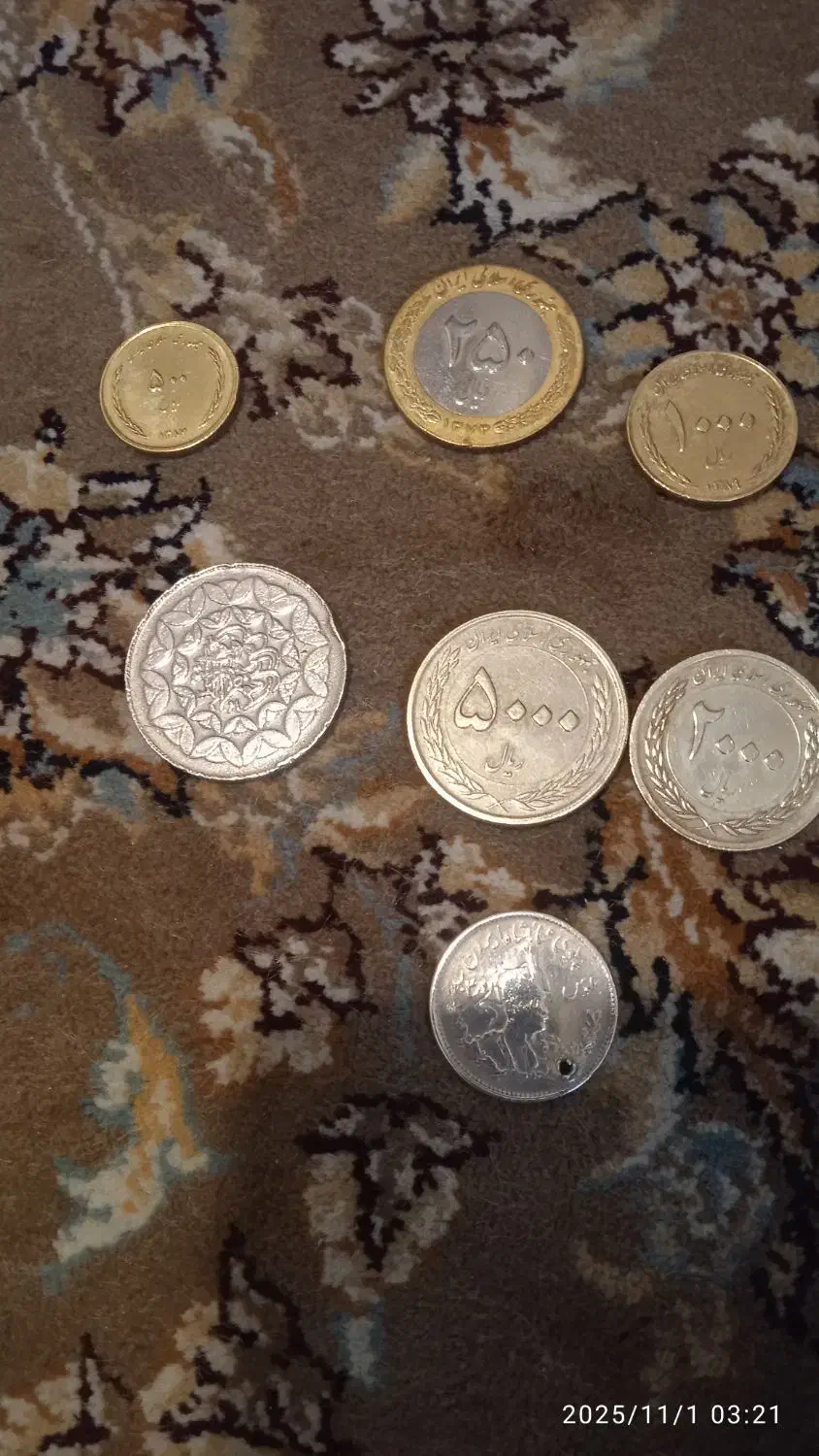 مقداری سکه فروشی|کلکسیون سکه، تمبر، اسکناس|تهران, استخر|دیوار