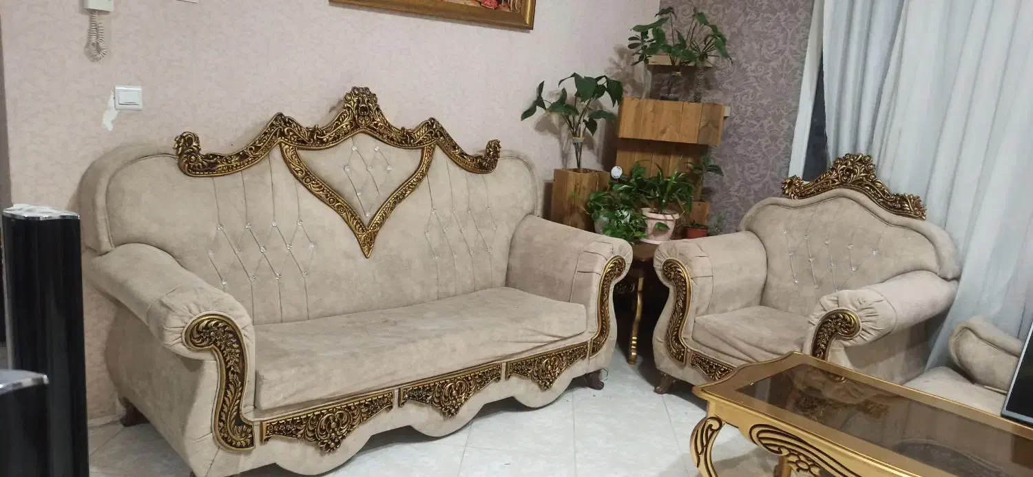 مبل راحتی|مبلمان خانگی و میز عسلی|گلبهار, شهر جدید گلبهار|دیوار