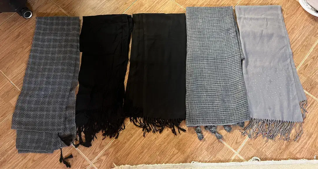 شال|لباس|گنبد کاووس, |دیوار