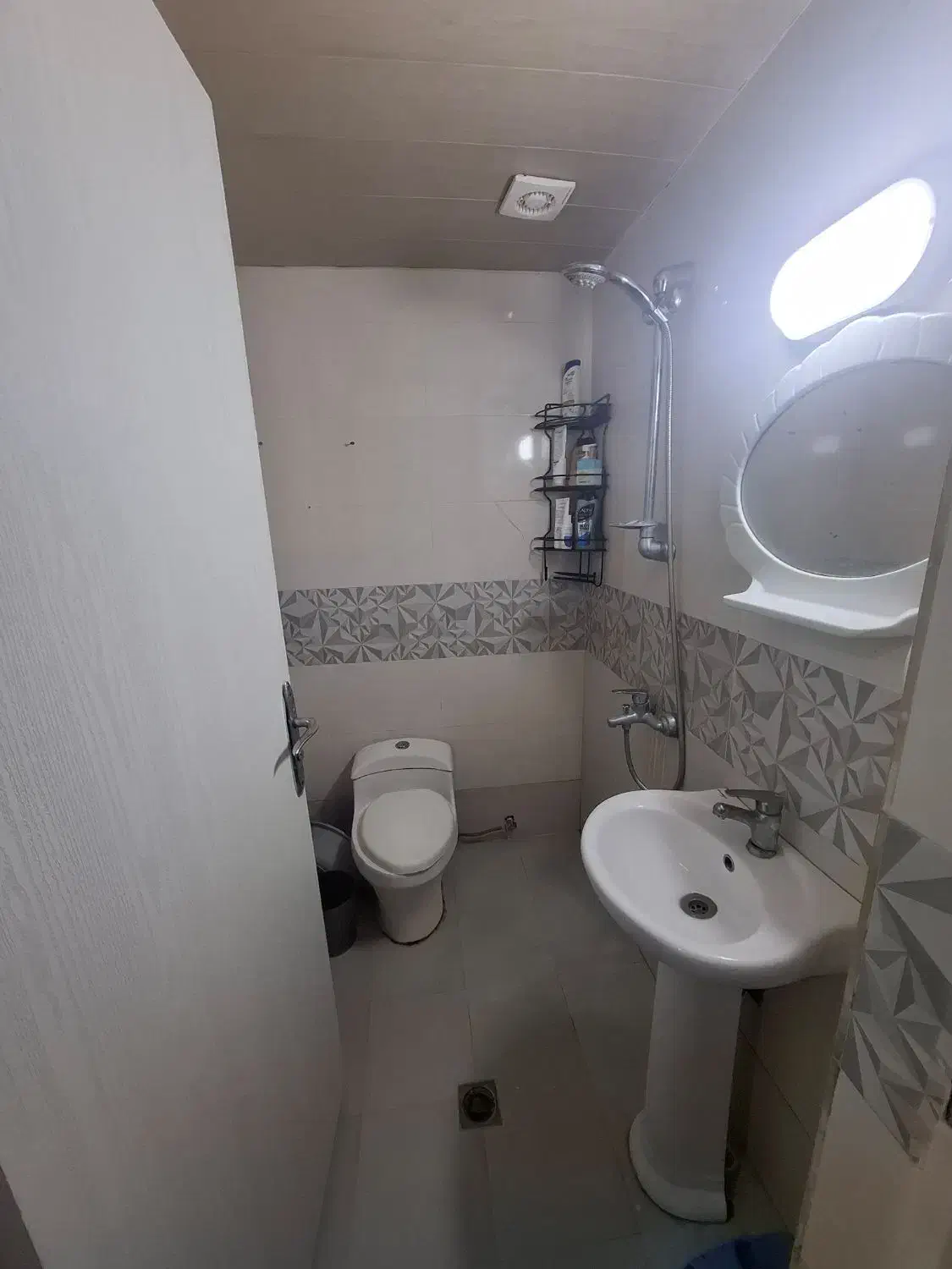 62 متر  یکخوابه  فول امکانات  شهرزیبا رحمانی جنوبی