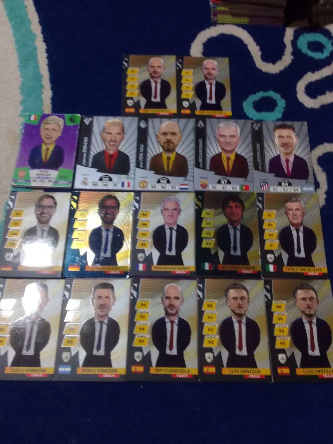 کیمدی به قیمت عمده|اسباببازی|صدرا-فارس, فاز ۲|دیوار