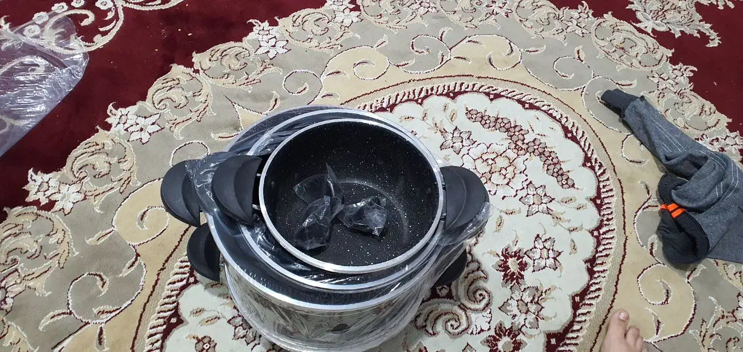 قابلمه|ظروف پخت‌وپز|قم, سید معصوم|دیوار