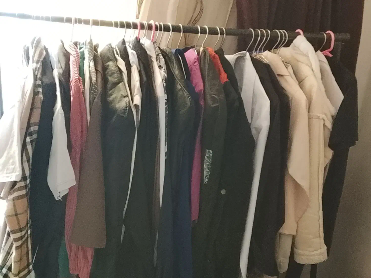 رگال لباس|بندرخت و رخت‌آویز|مسجد سلیمان, |دیوار