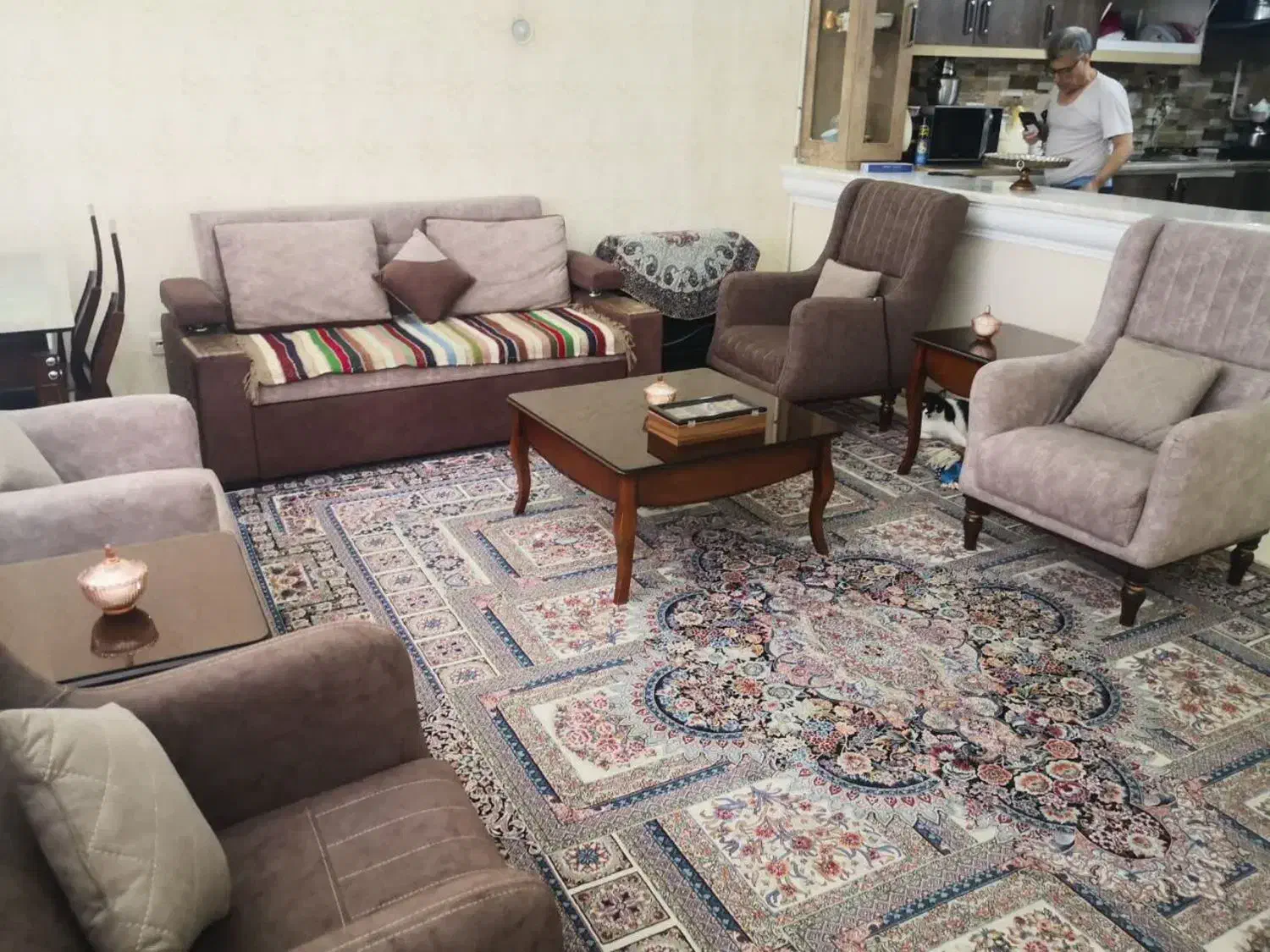 ۹۰متر ۲خواب دوقدمی مترو وکیل‌آباد معلم آزادگان|فروش آپارتمان|مشهد, فارغ التحصیلان|دیوار
