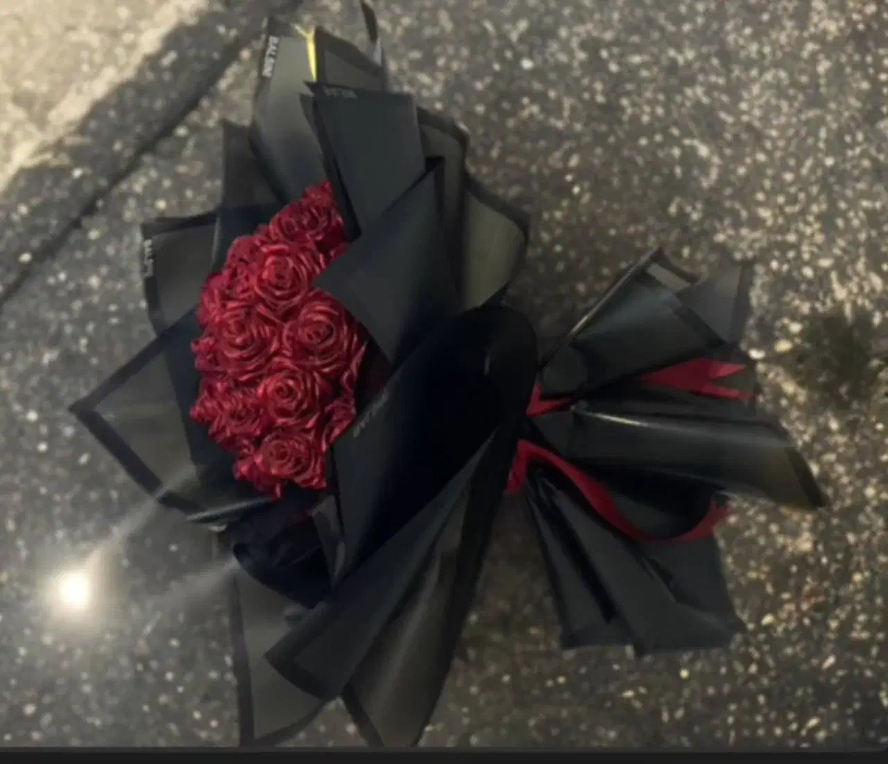 دسته گل و باکس گل ربانی|صنایع دستی و سایر لوازم تزئینی|بروجرد, |دیوار