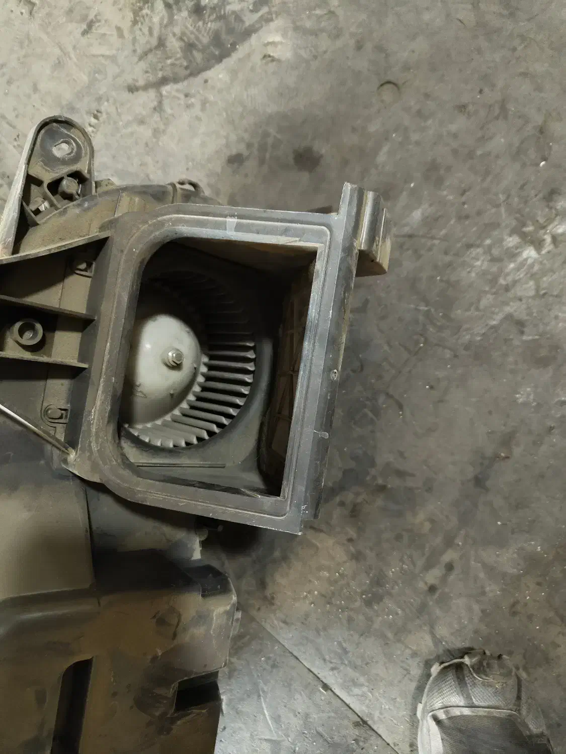 پوسته کولر پژو ساندن|قطعات یدکی و لوازم جانبی|فردیس, منظریه|دیوار