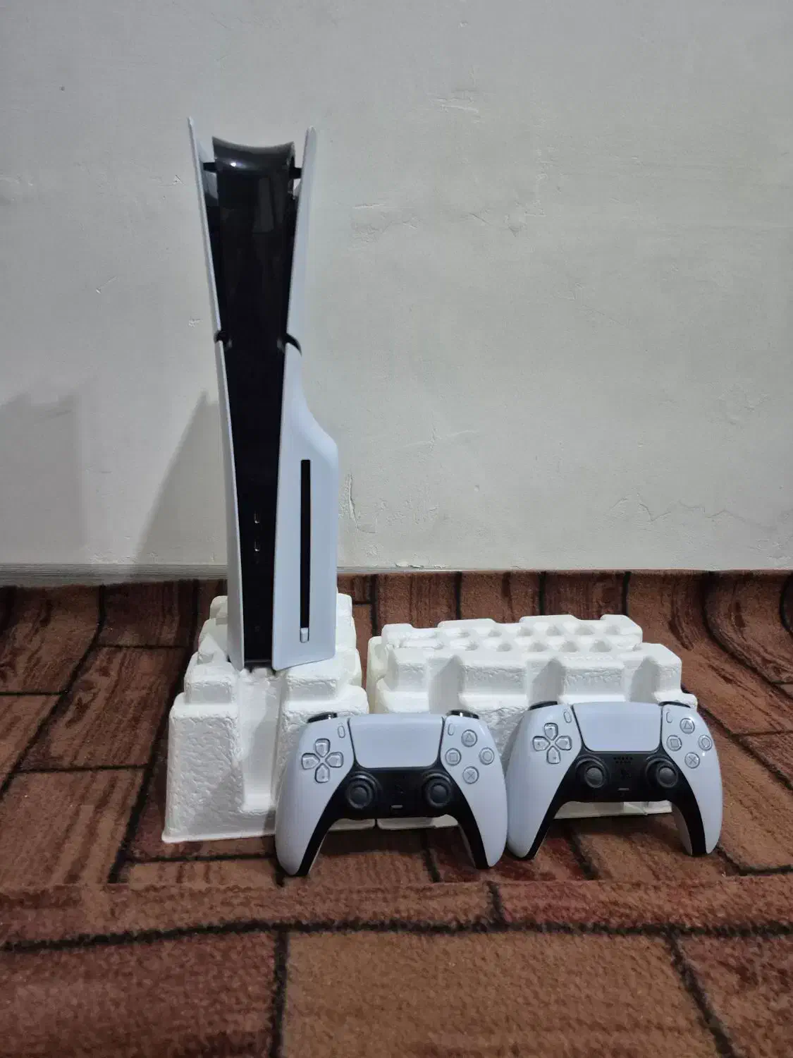 ps5 slim دو دسته|کنسول، بازی ویدئویی و آنلاین|کرج, باغستان|دیوار