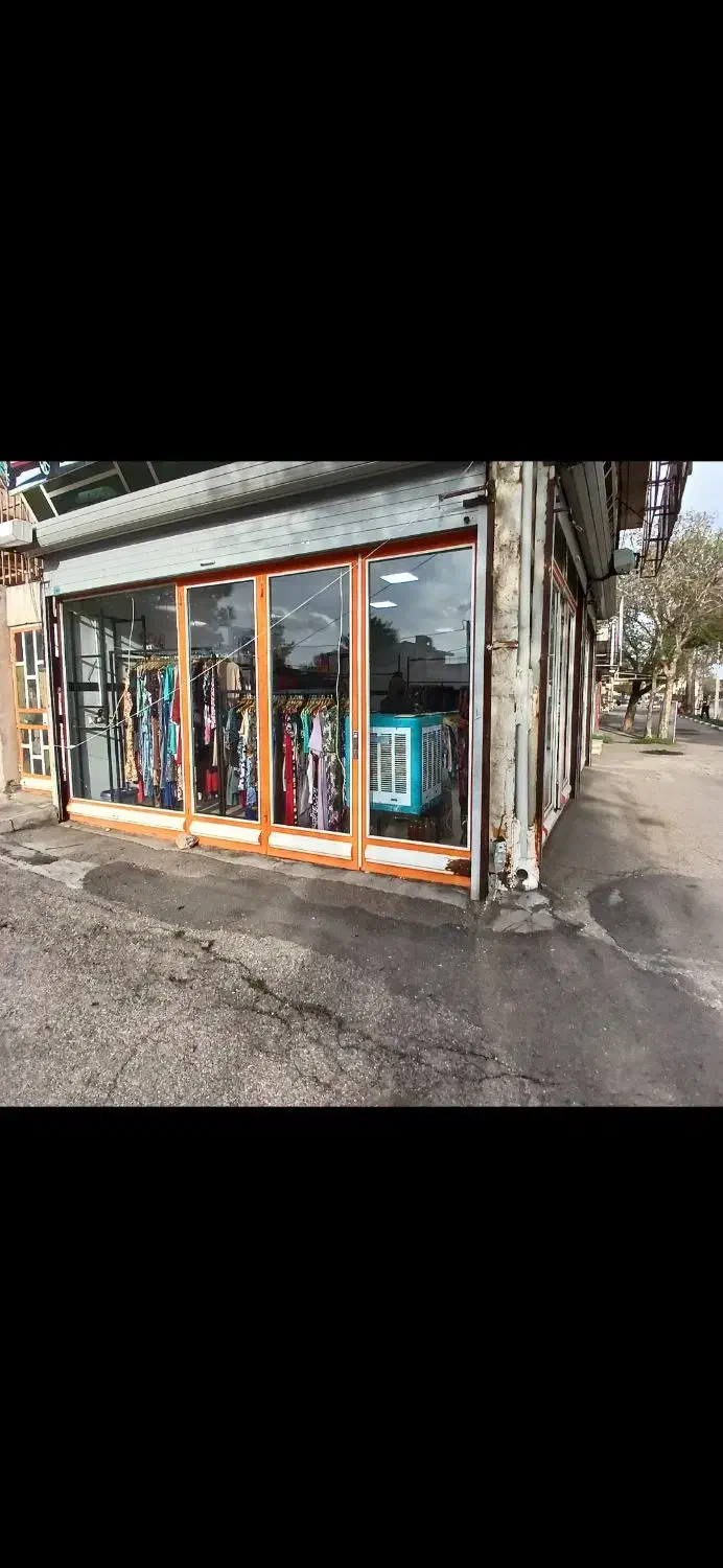 زیر زمین 50 متر جنب کتاب خانه ابوعلی سینا|اجارهٔ مغازه و غرفه|صحنه, |دیوار