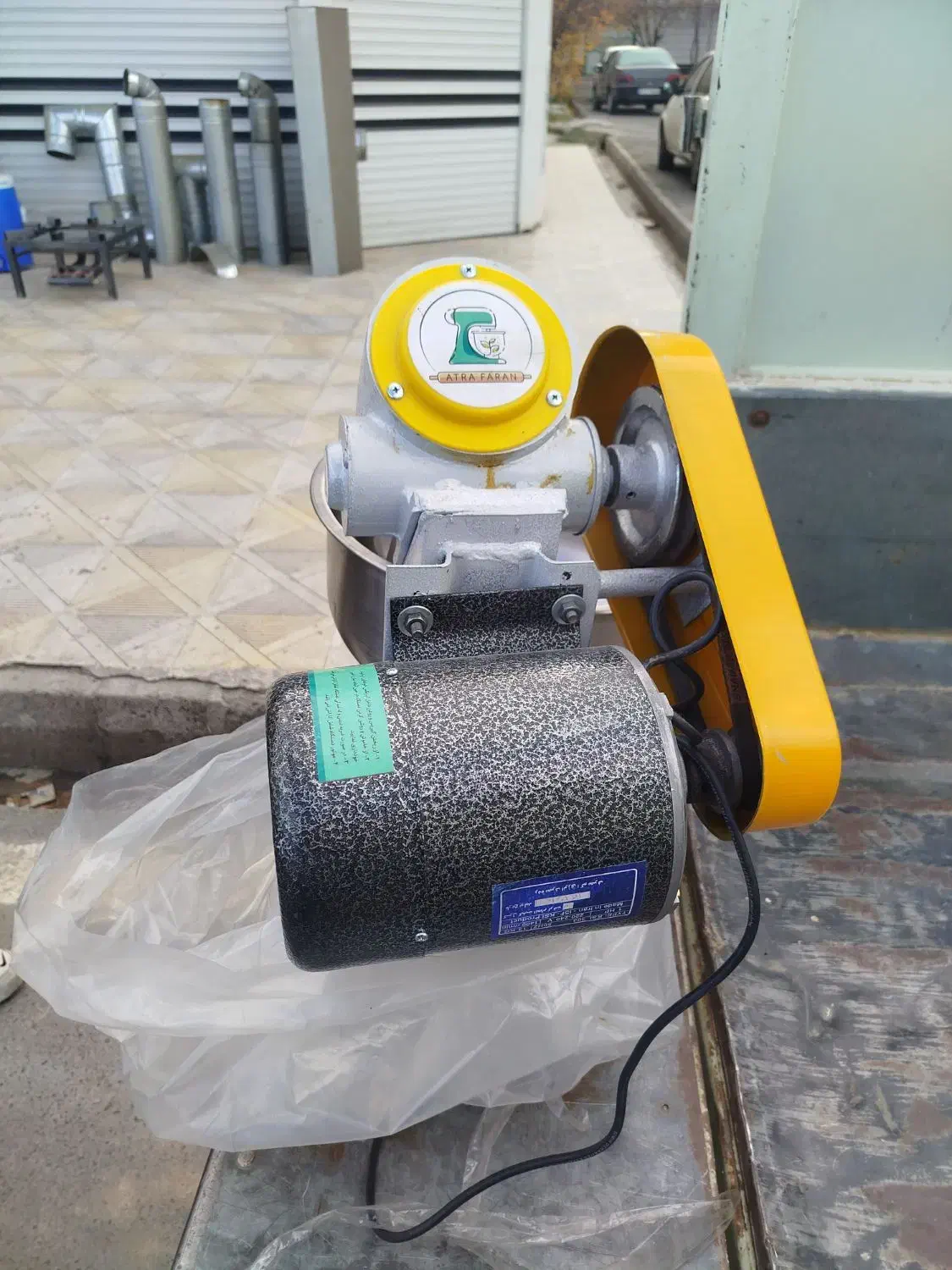 خمیرگیر|کافیشاپ و رستوران|اهر, |دیوار