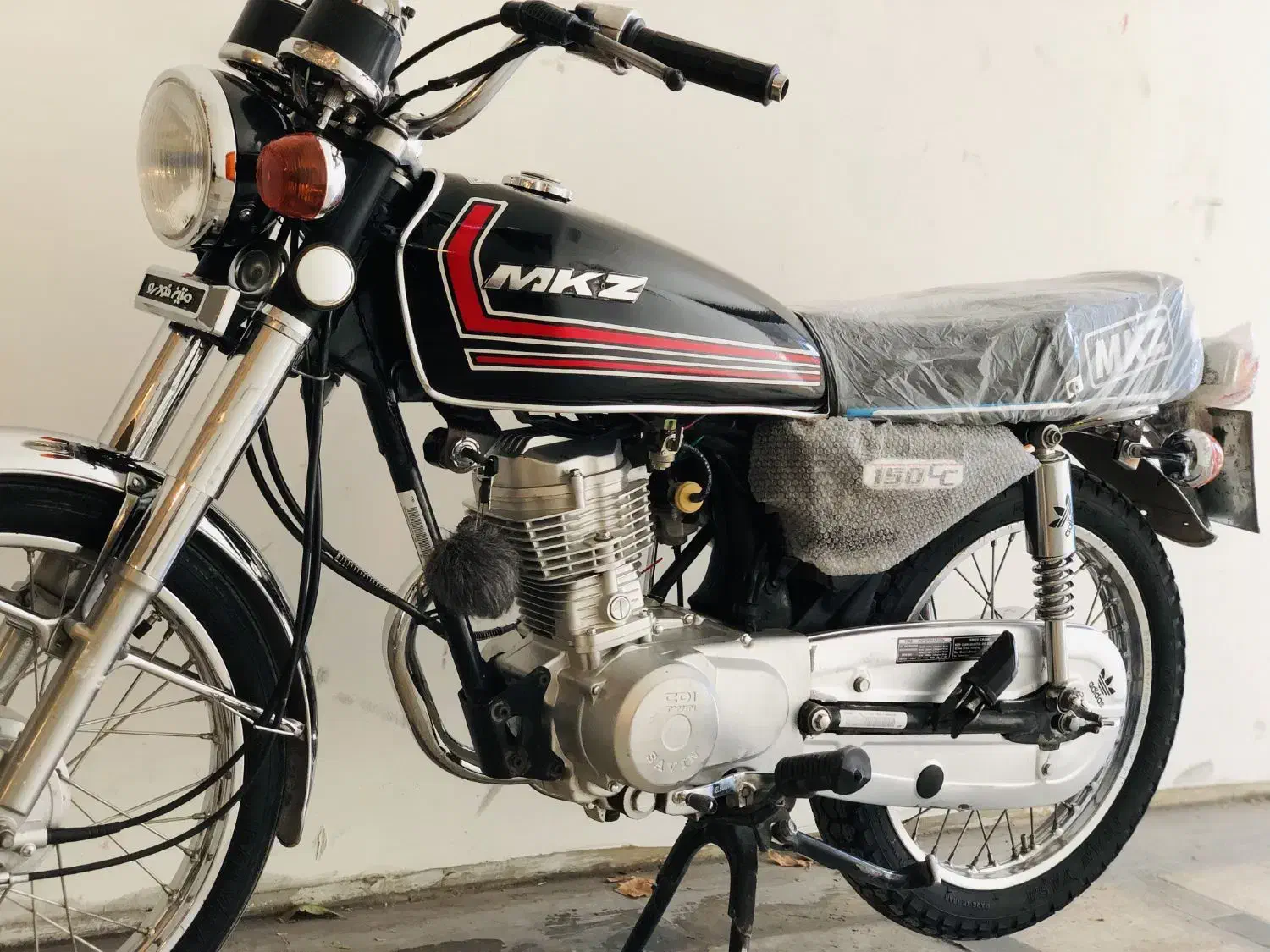 ساوین کلکسیونی|موتورسیکلت|خرم‌آباد, |دیوار