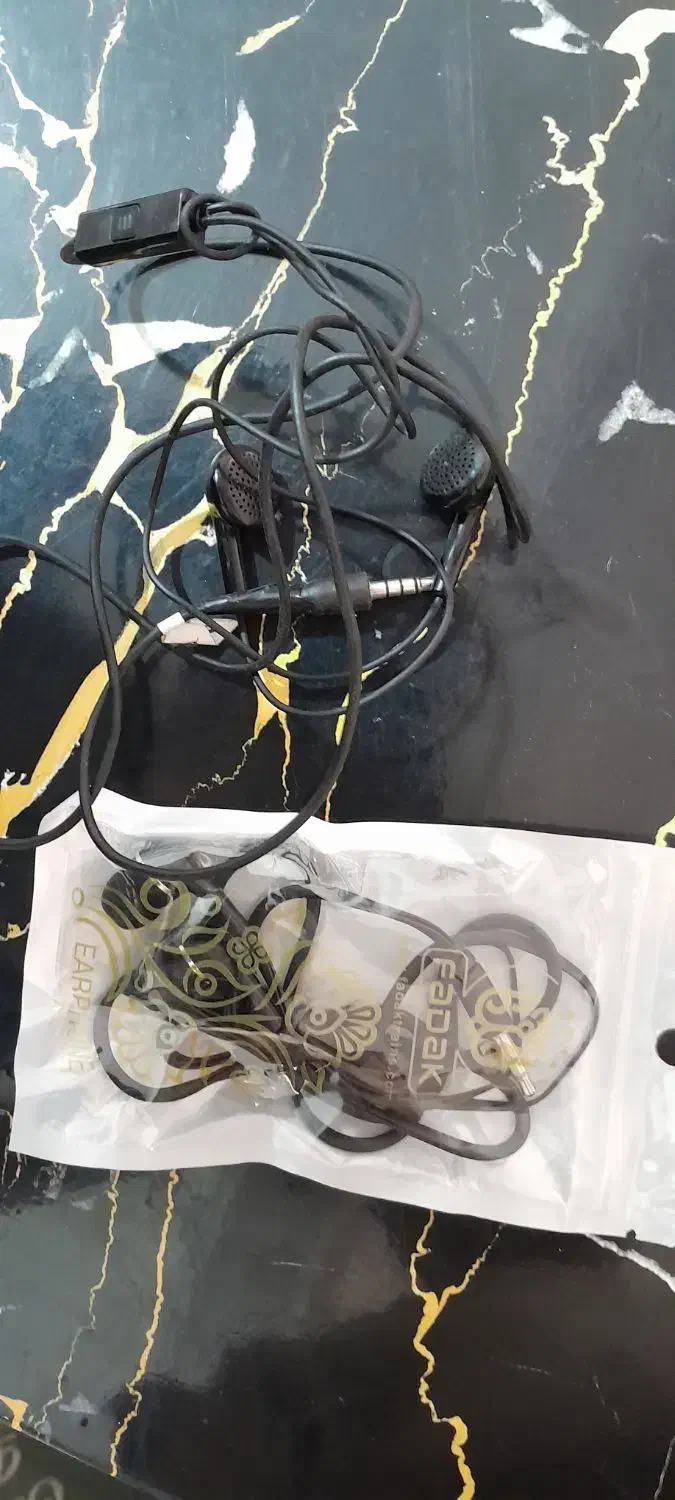 هندزفری سیمی|لوازم جانبی موبایل و تبلت|مشهد, چهارچشمه|دیوار