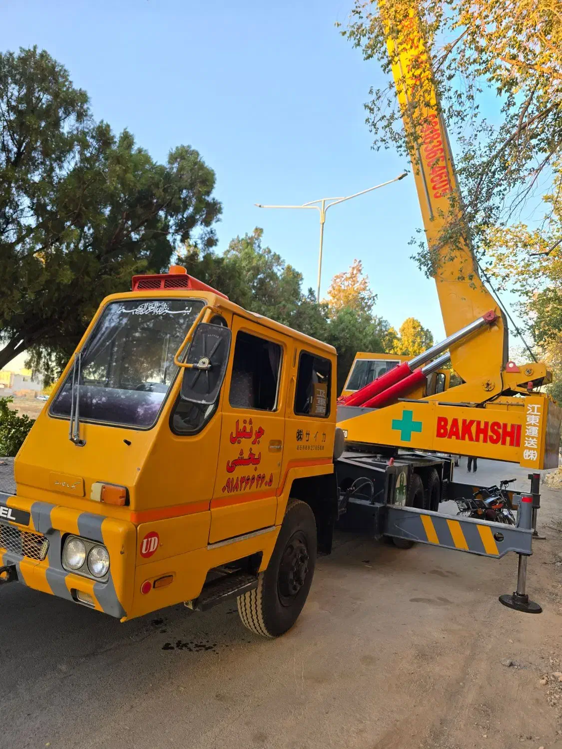 جرثقیل سبک سنگین جهت کار|خدمات حمل و نقل|خمین, |دیوار